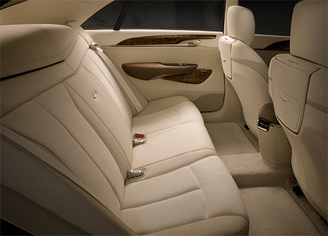   2010: Cadillac XTS Platinum Concept.