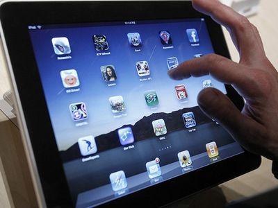 Apple    iPad 3  2012 ?