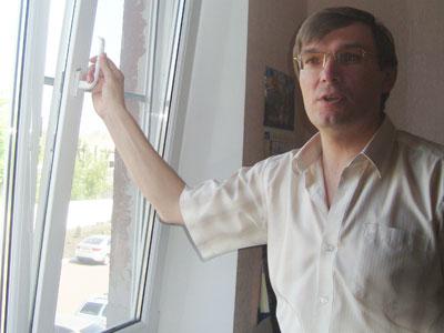 Сергей Рускевич: «Люди погнались за дешевыми пластиковыми окнами, но оказались обманутыми».