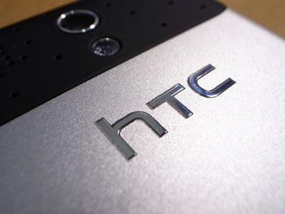 HTC     One XXL