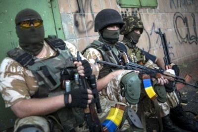 Более 20 провокаций боевиков отгремело на Донбассе за сутки: жизни двоих воинов ВС Украины под угрозой