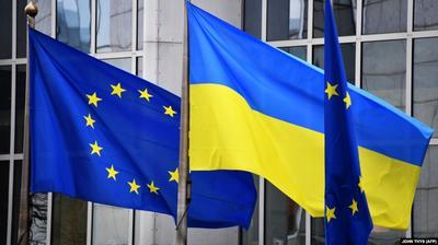 Европарламент поддержал предоставление Украине статуса кандидата в члены ЕС