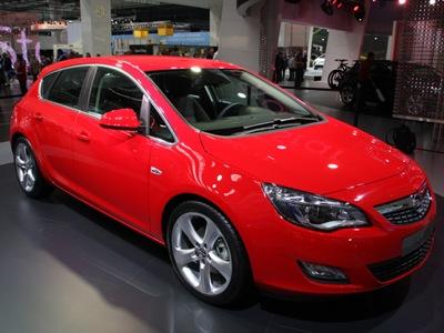   Opel Astra   ()