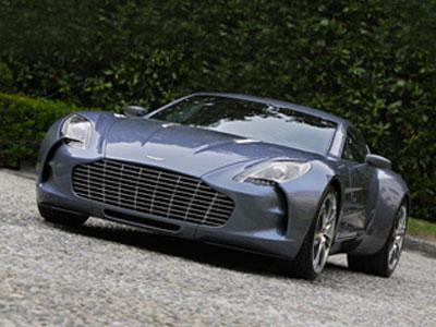 Aston Martin:   1,5   !