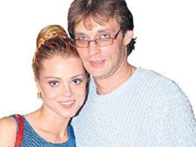 Александр Домогаров вернулся к бывшей жене
