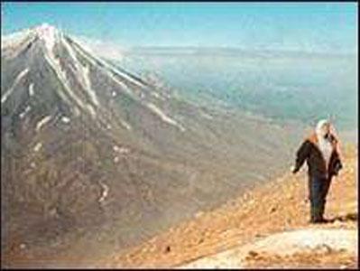 Вулканы на Камчатке часто привлекают альпинистов.