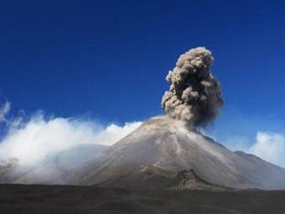 Землетрясения в Италии происходят из-за вулкана Этна