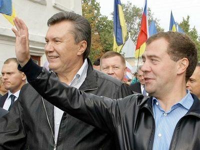 Медведев в Донецке не будет говорить с Януковичем о Тимошенко. Других проблем хватает