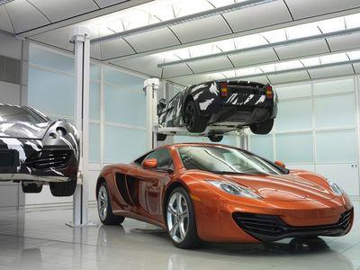 McLaren    MP4-12C 