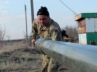 Прогноз для Донбасса: война, мир или что-то среднее
