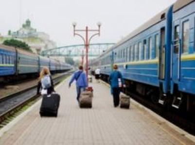 "Укрзалiзниця" назначила 25 дополнительных поездов на праздники