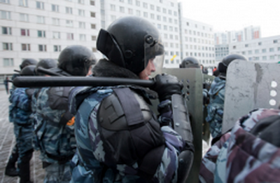 Боевики Захарченка разогнали митинг за возобновление мобильной связи «МТС Украина» в Донецке