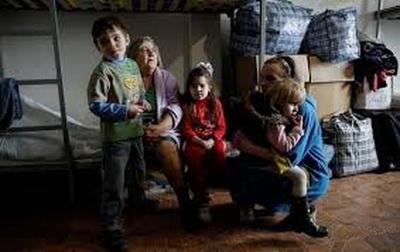 У переселенцев из Донбасса низкий уровень доверия к украинским политикам. Исследование