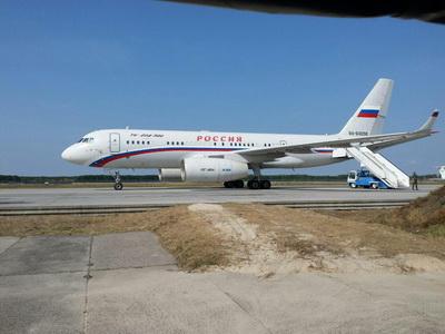 Спецборт РФ Ту-204 приземлился в аэропорту Киева. ВИДЕО
