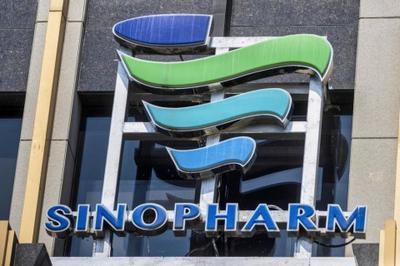 В Китае одобрили вакцину Sinopharm для массового использования