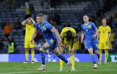 Украина вырвала победу у Швеции и вышла в четвертьфинал Евро-2020 (ВИДЕО)