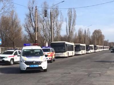 Из Запорожья в Бердянск выехали 10 автобусов для эвакуации мариупольцев
