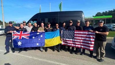 Иностранные спасатели прибыли в Киевскую область для помощи украинским коллегам