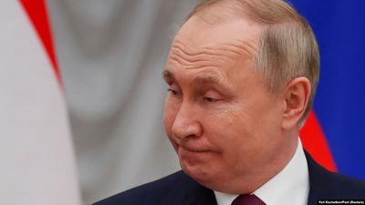 Московские депутаты призвали Путина уйти в отставку