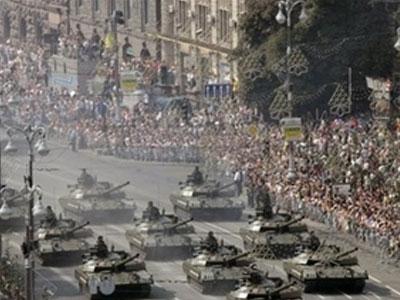 В военном параде ко Дню независимости в 2008 году приняли участие 144 единицы наземной техники, 22 самолета и 8 вертолетов.